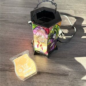 Scentsy Vibrant Disney Villains Stained Glass wax warmer